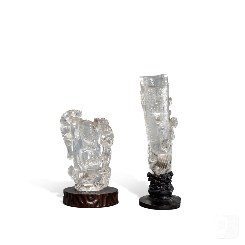 Two rock crystal 'chilong' vases, Qing dynasty, 19th century | 清十九世紀 水晶螭龍紋花插兩件 - 图2